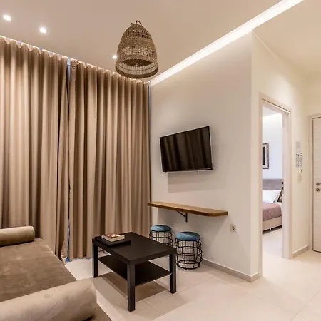 Mari & Maisonettes טולון