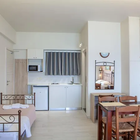 شقة Mari & Maisonettes تولو