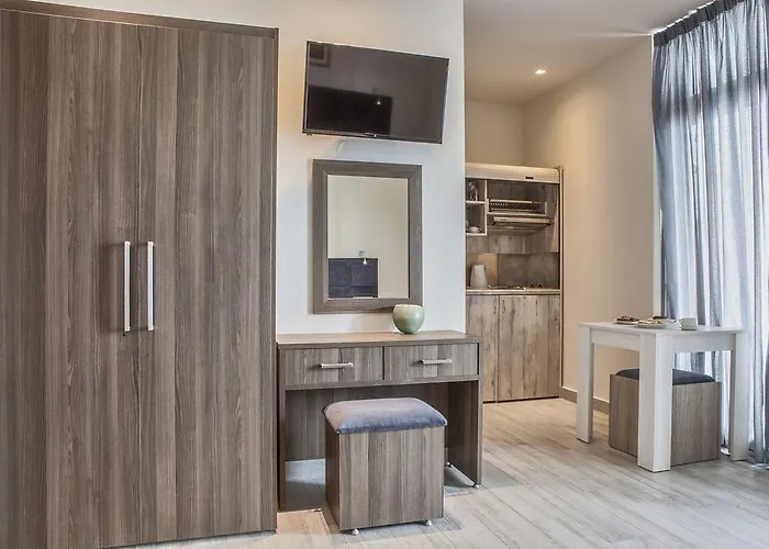 Mari & Maisonettes شقة