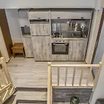 Apartment Mari & Maisonettes