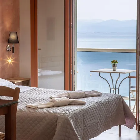 Apartamento Mari & Maisonettes