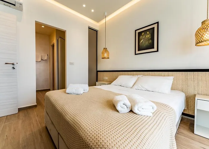 Apartamento Mari & Maisonettes *