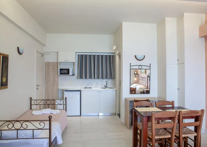 Apartamento Mari & Maisonettes Tolón