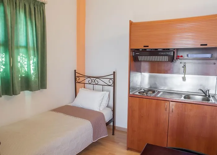 Mari & Maisonettes Apartamento