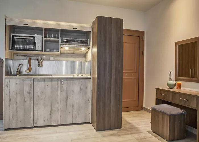 Mari & Maisonettes * טולון